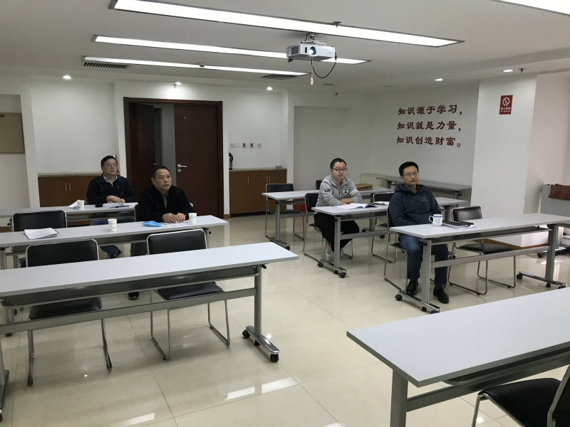 1604539706664287.jpg 纪检会场1_meitu_1.jpg