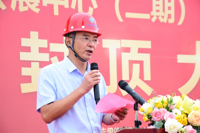 1634291174497274.jpg 20211015会展二期封顶 (2).jpg