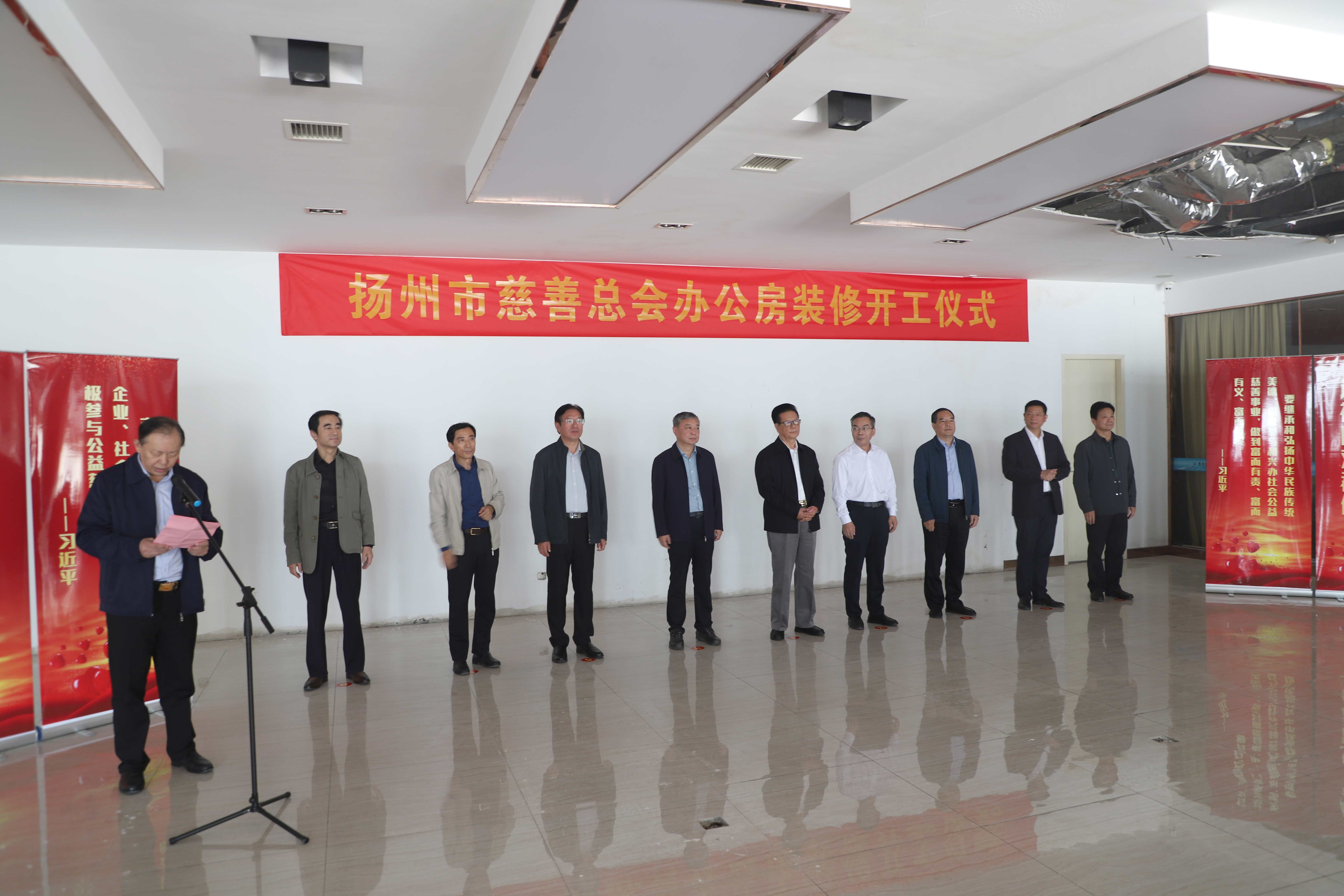 1697612393986205.jpg 700k.jpg