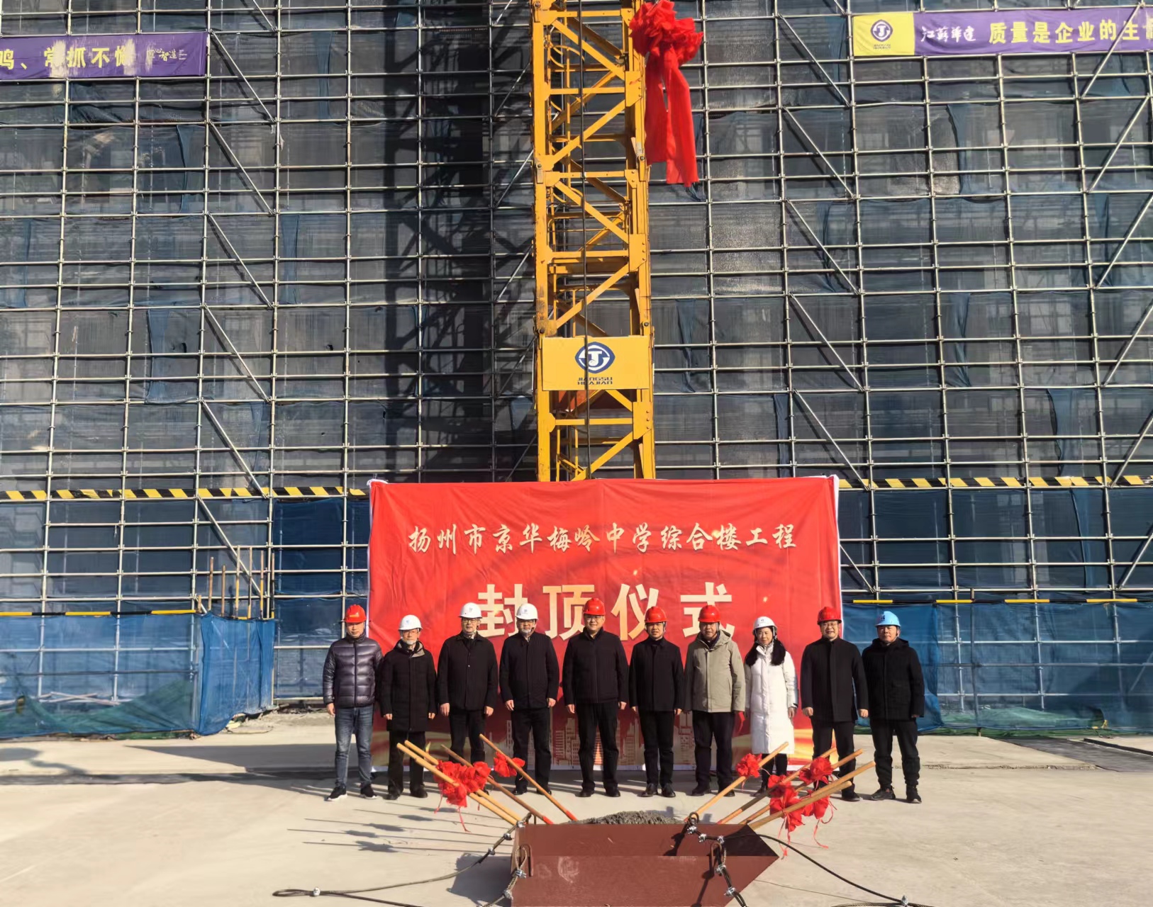 1706600289898219.jpg 797b17ab015c5b0095d6937dfab427f.jpg